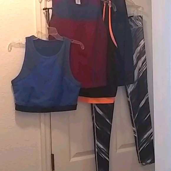 Joy Lab Tops & Legging Bundle - Picture 1 of 16